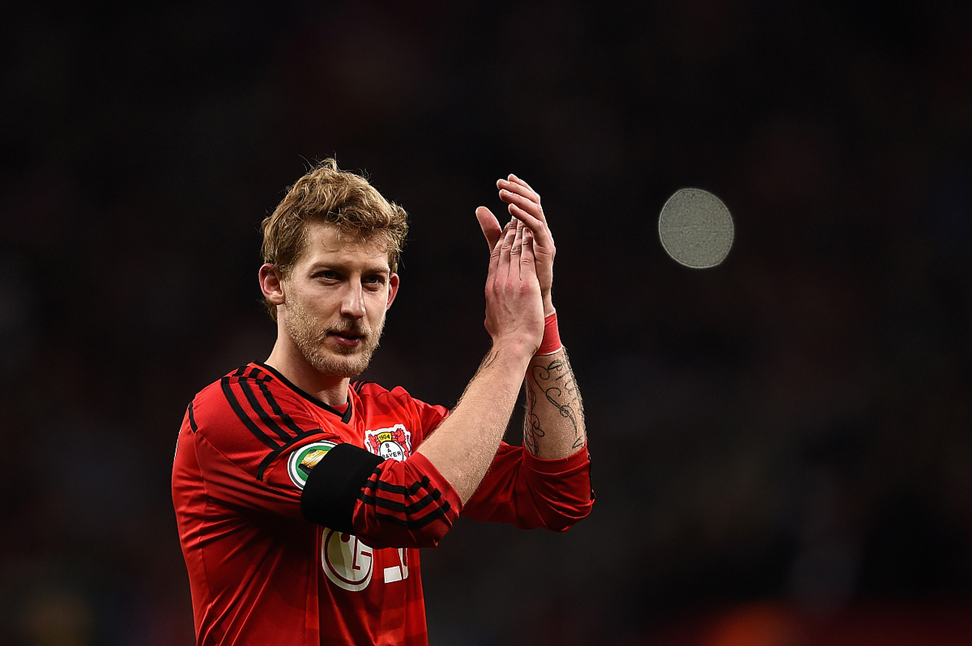 德甲今晚走向成谜，埃因霍温远射贴柱，底气十足，高层口径保持一致(走向辉煌全文阅读)-金年会官网