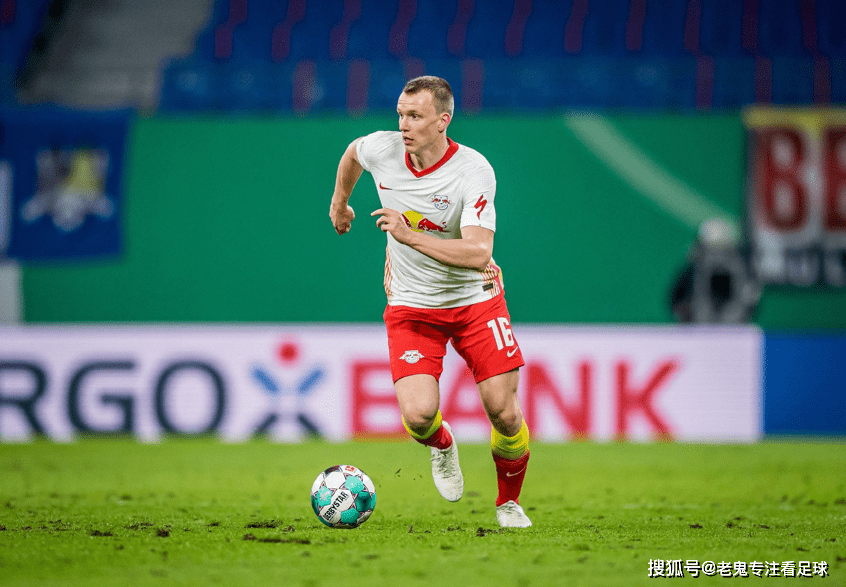 包含清晨葡超传出新动向，莱比锡战术微调，管理层表态——管理层满意，赛程密集仍需轮换的词条